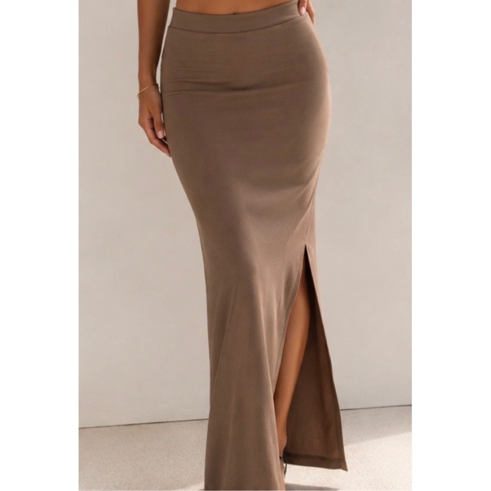 White Fox Boutique Ribbed Maxi Skirt Brown Side Slit Bodycon XS